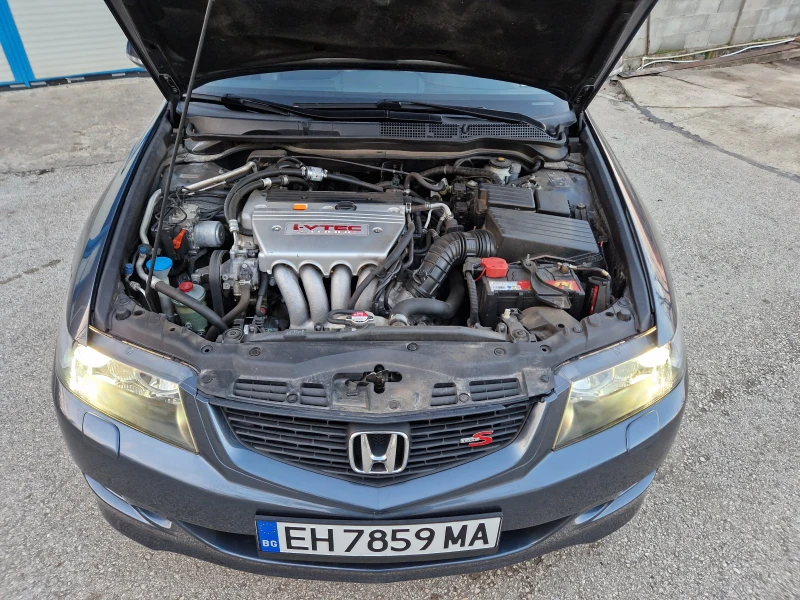 Honda Accord 2.4 I-VTEC TYPE S, снимка 12 - Автомобили и джипове - 53037928