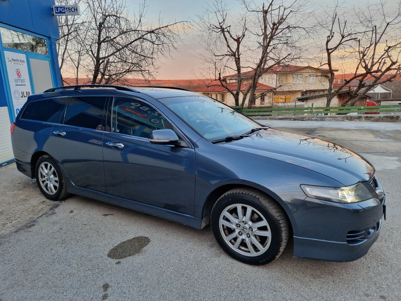 Honda Accord 2.4 I-VTEC TYPE S, снимка 4 - Автомобили и джипове - 53037928