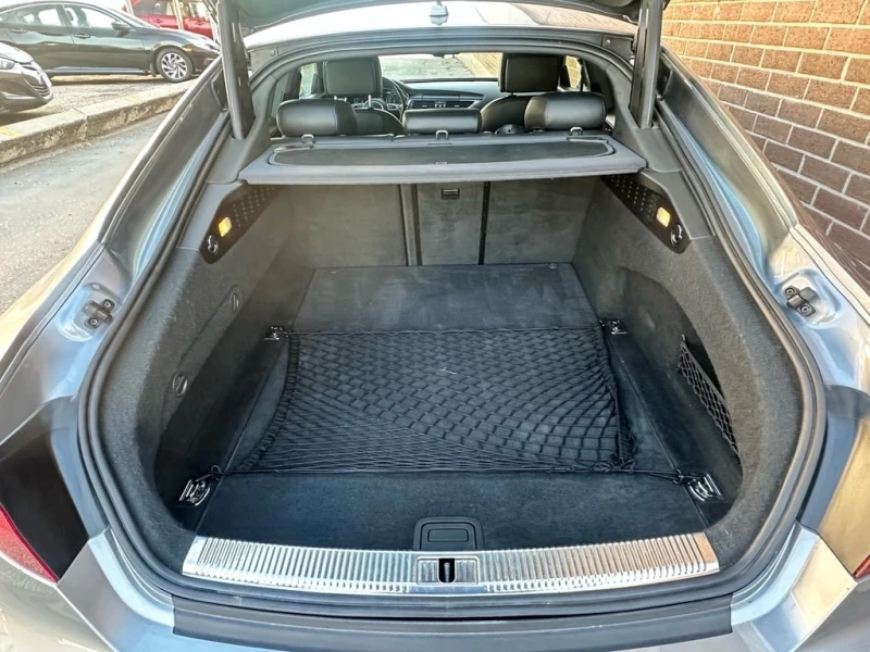 Audi A7 * 3.0T ~ Progressiv ~ AWD ~ CERTIFIED * CARFAX * Ц, снимка 14 - Автомобили и джипове - 53044362