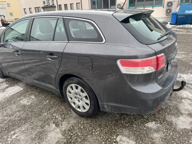 Toyota Avensis 2.0 D-4D 126 Diesel GERMANY, снимка 7 - Автомобили и джипове - 53089962
