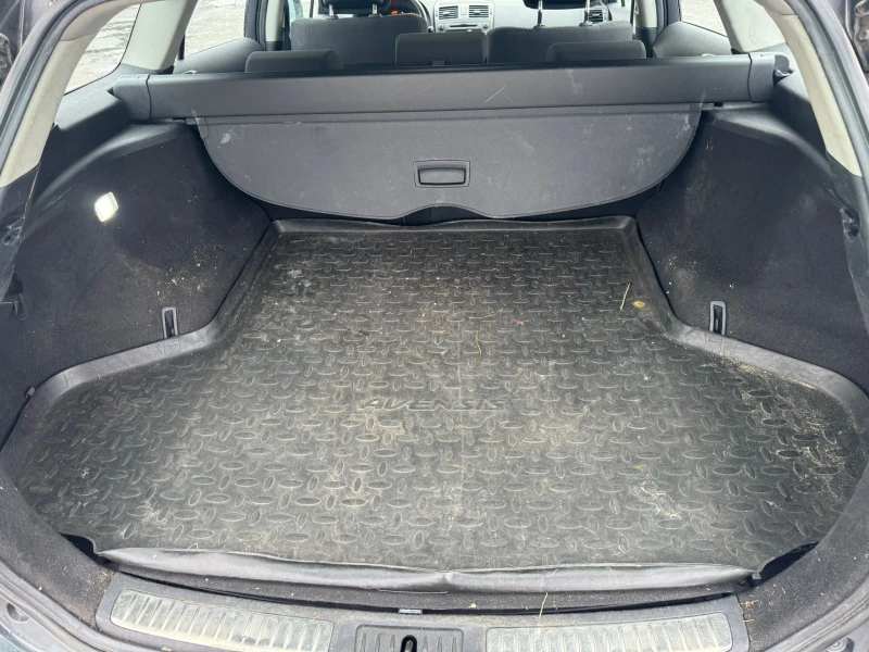 Toyota Avensis 2.0 D-4D 126 Diesel GERMANY, снимка 12 - Автомобили и джипове - 53089962