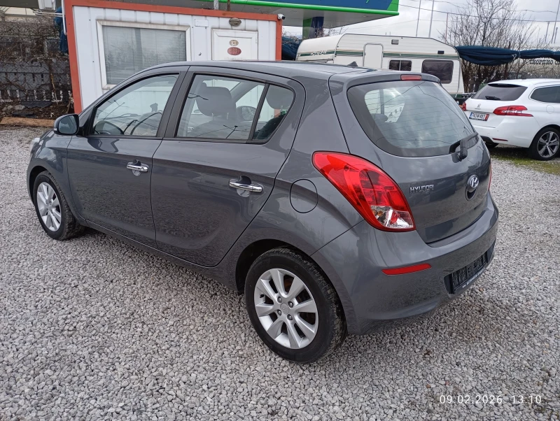 Hyundai I20 1.4i LUX, снимка 3 - Автомобили и джипове - 53415069