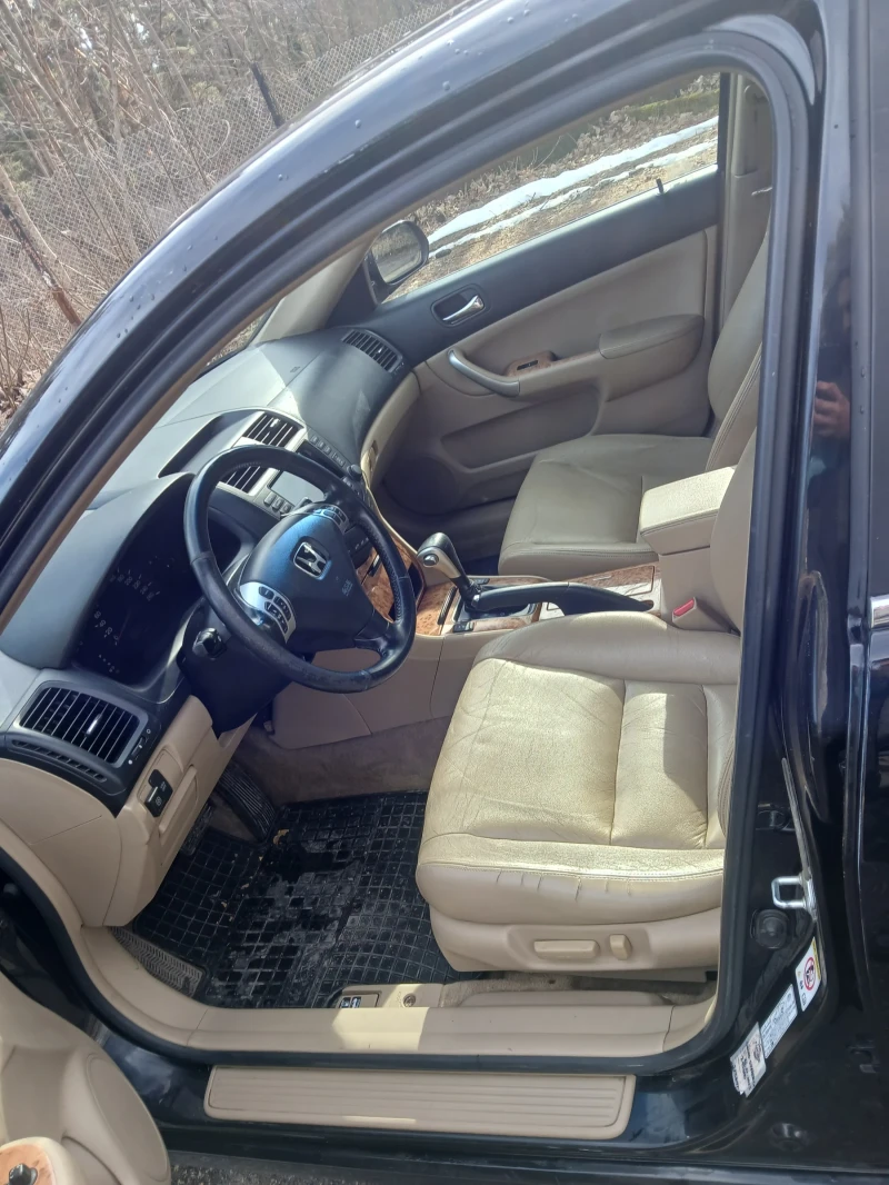 Honda Accord 2.4, снимка 11 - Автомобили и джипове - 53481389