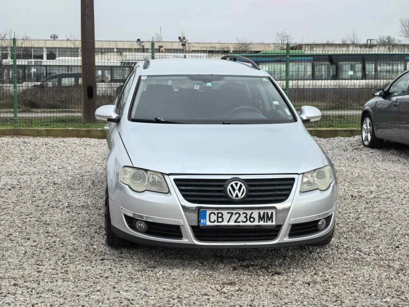 VW Passat 1.9 TDI, снимка 2 - Автомобили и джипове - 53512689