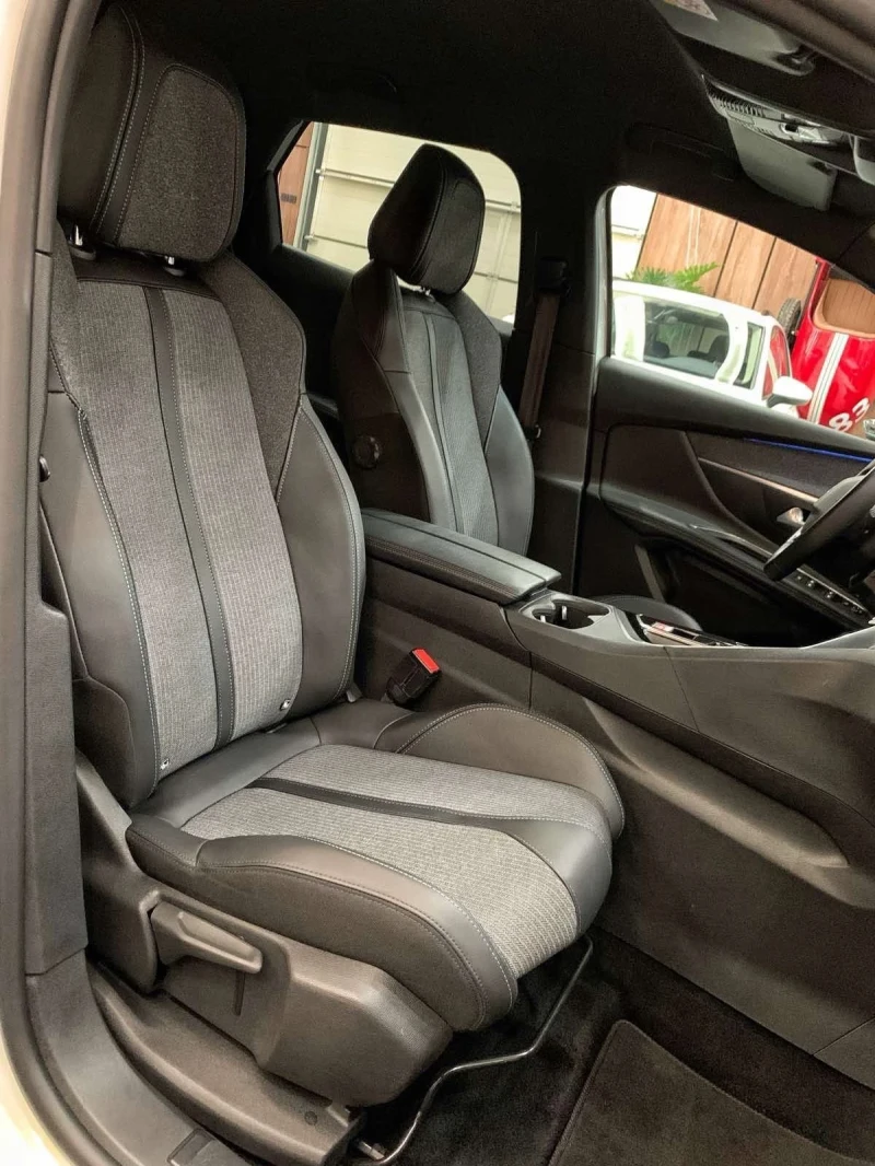 Peugeot 3008 ALLURE, снимка 13 - Автомобили и джипове - 53596310