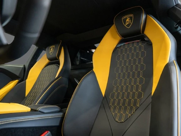 Lamborghini Revuelto = Carbon Ceramic Brakes =  | Mobile.bg   10