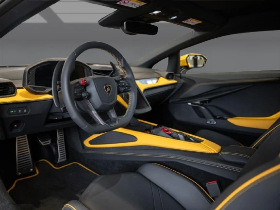 Lamborghini Revuelto = Carbon Ceramic Brakes =  | Mobile.bg   8