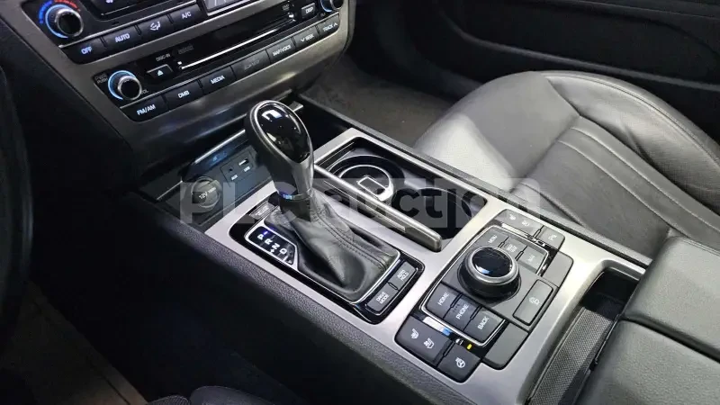 Hyundai Genesis G330* HEAD-UP* ОБДУХВАНЕ* ВКЛЮЧЕН ТЕХНОТЕСТ И ПРЕГ, снимка 7 - Автомобили и джипове - 54193993