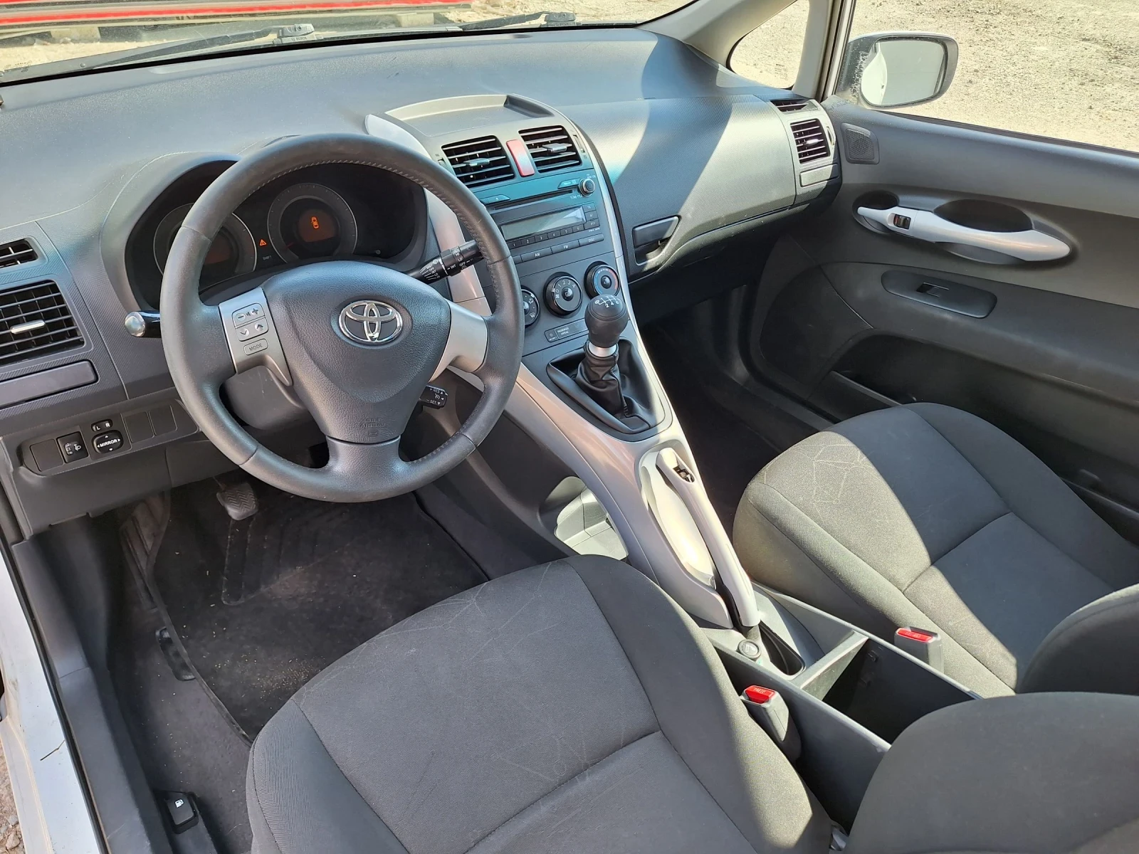 Toyota Auris N1 -2000кб. - изображение 8