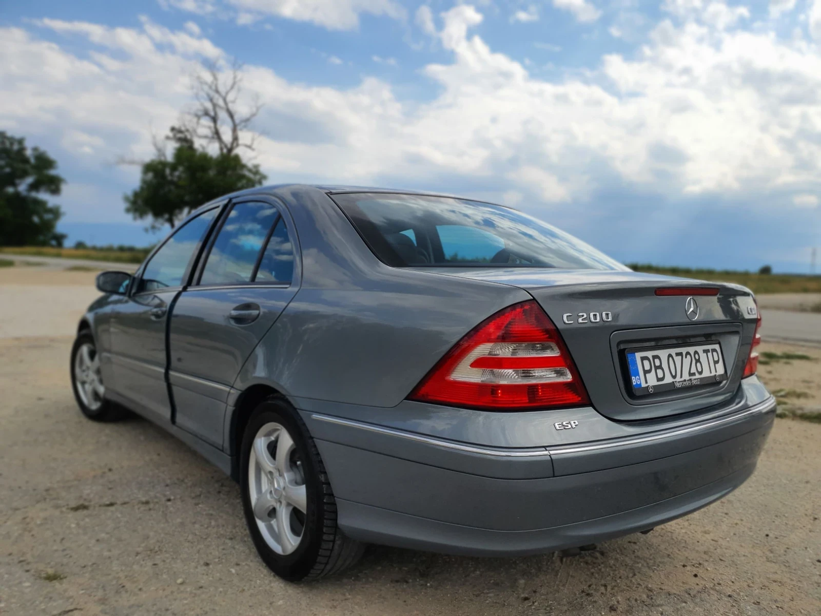 Mercedes-Benz C 200  - изображение 4