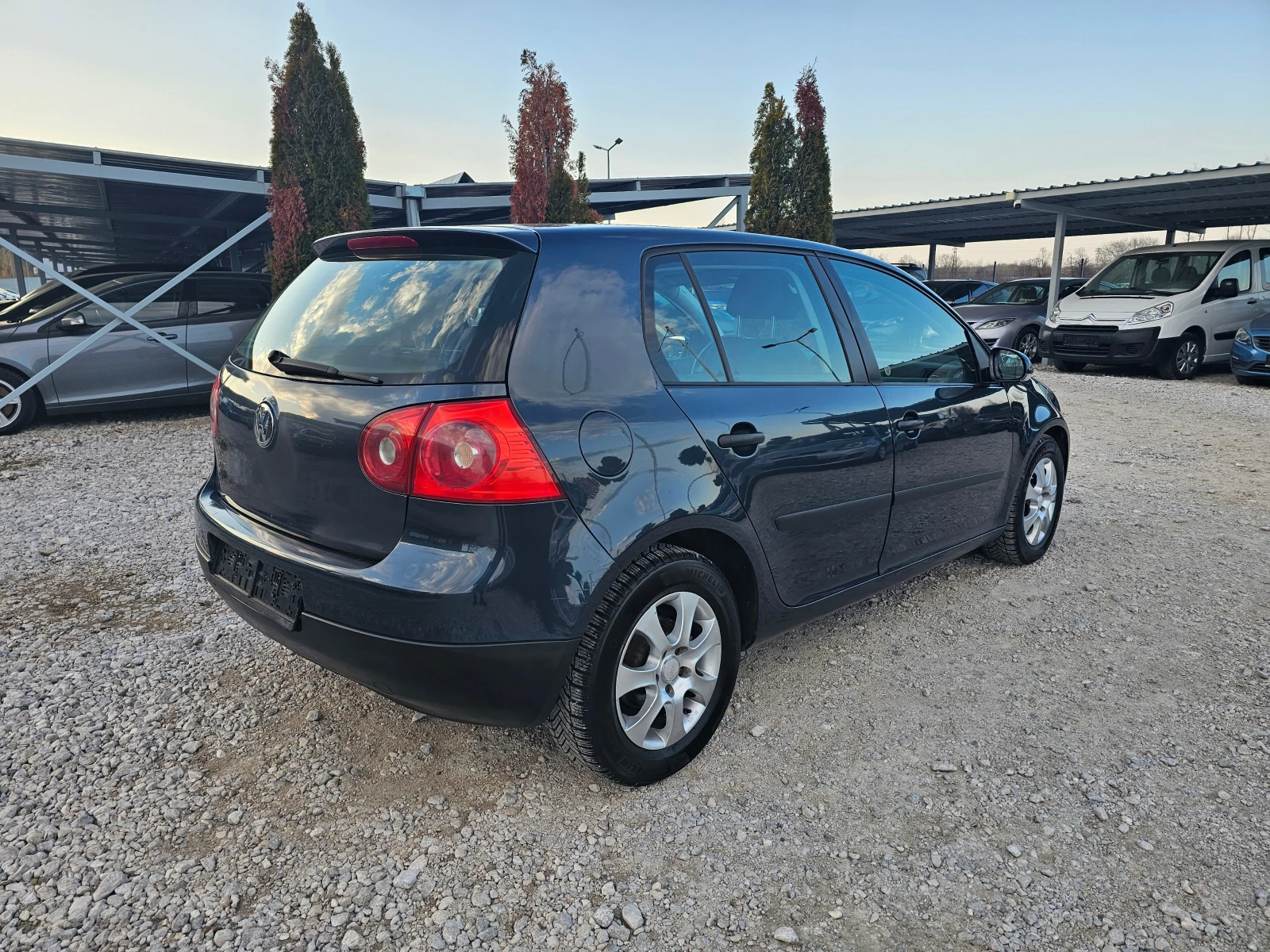 VW Golf 1.9 TDI DSG КЛИМАТРОНИК - изображение 5