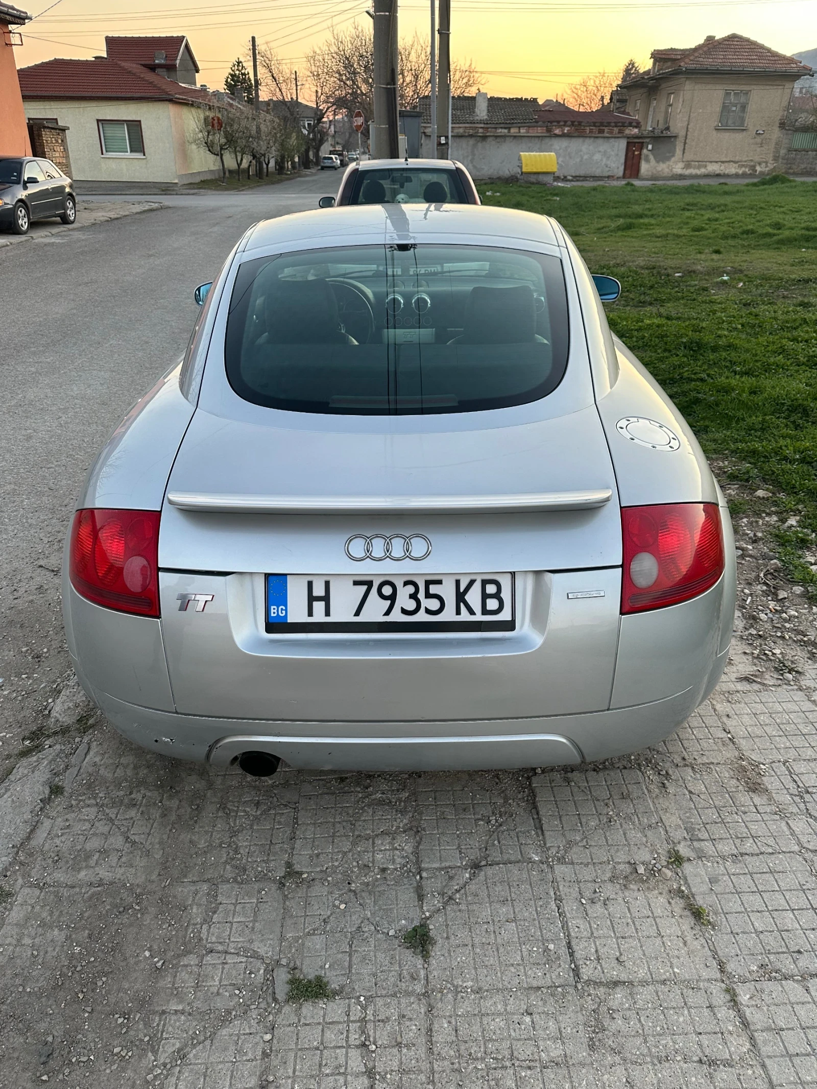 Audi Tt 1.8T Quattro - изображение 4