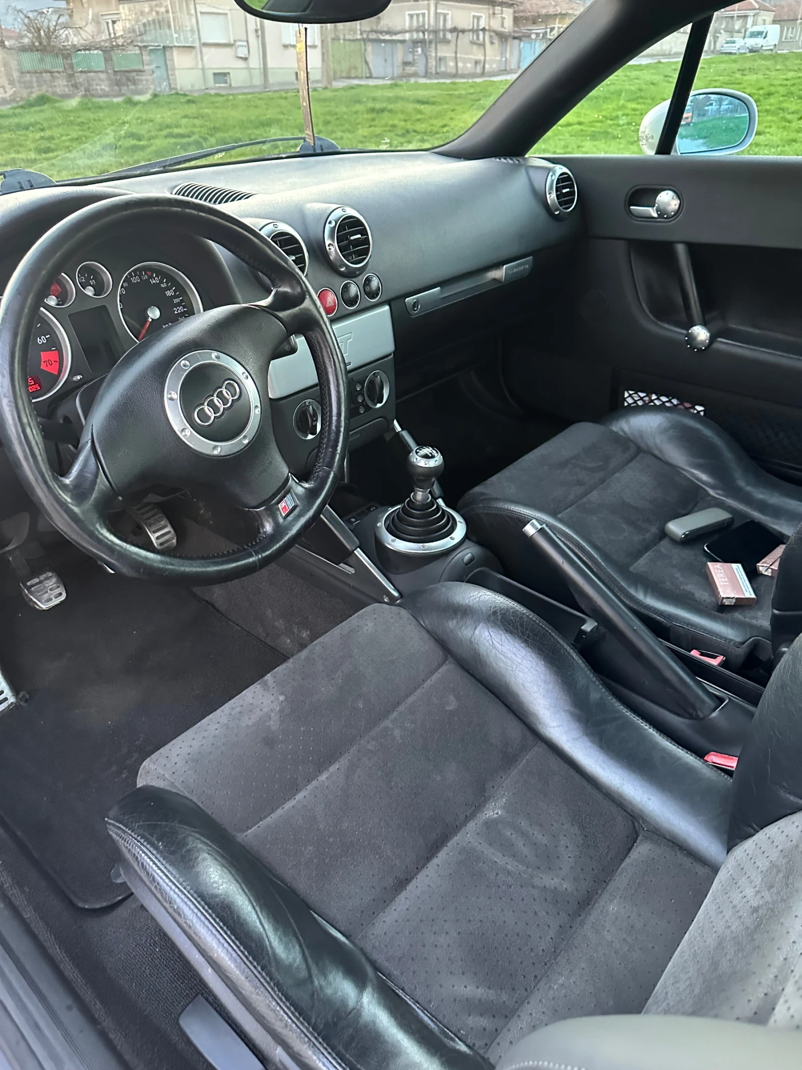 Audi Tt 1.8T Quattro - изображение 8