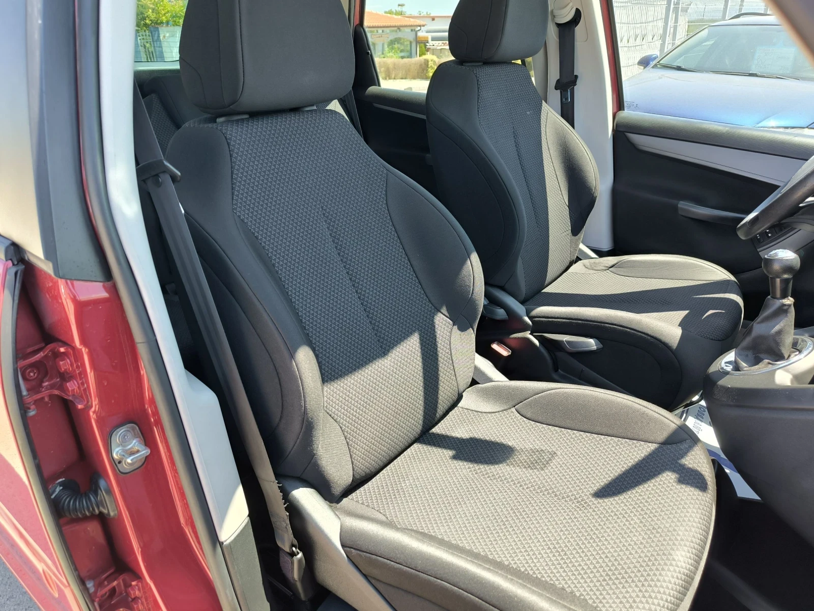 Citroen C4 Picasso 1.6i 120000km. - изображение 8