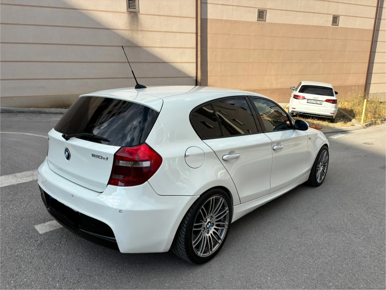 BMW 120 120d - изображение 3