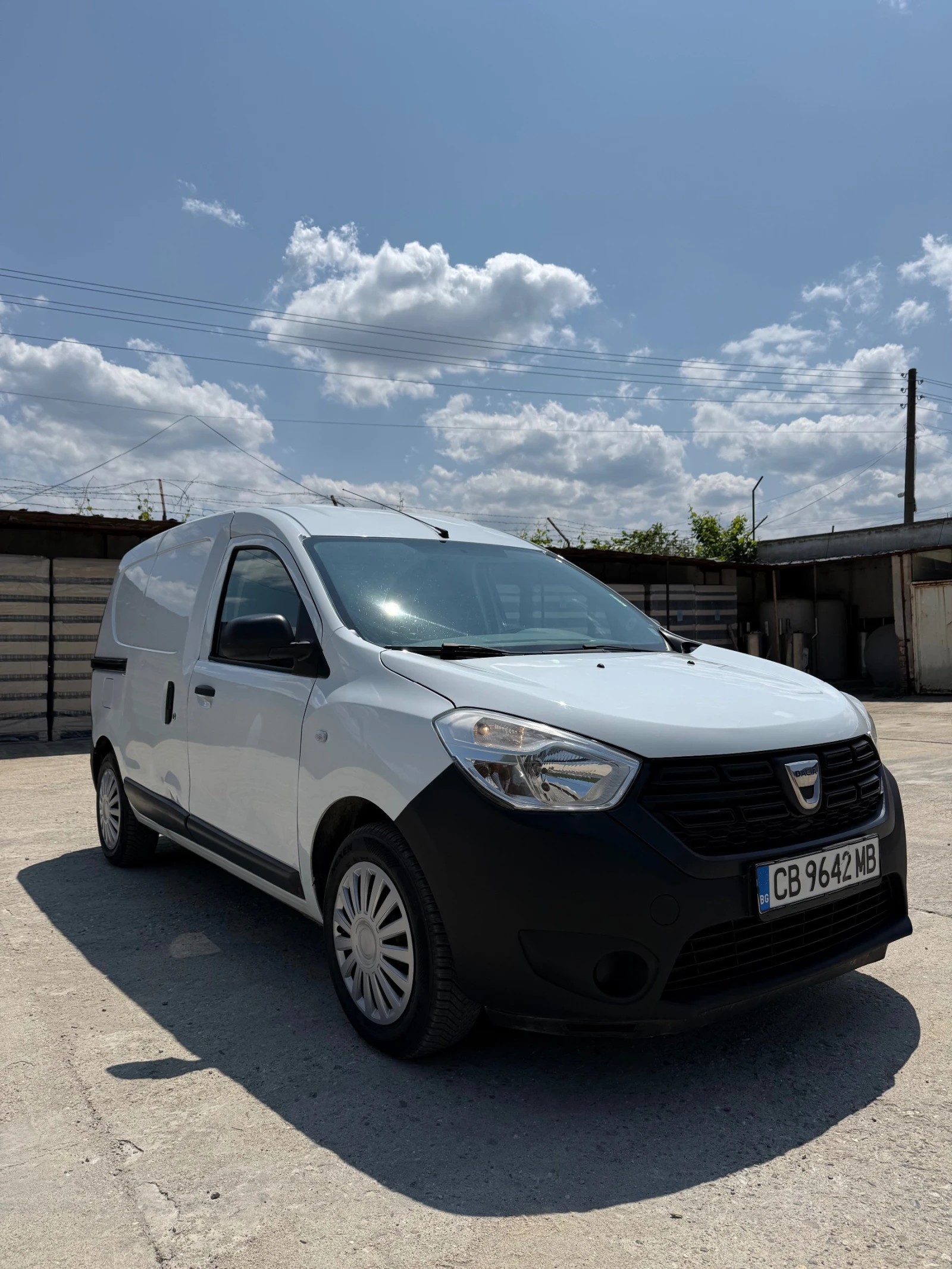 Dacia Dokker 1.6 / | Mobile.bg   2