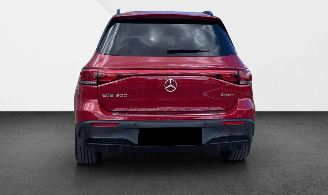 Mercedes-Benz EQB 300 4Matic AMG Line - изображение 4