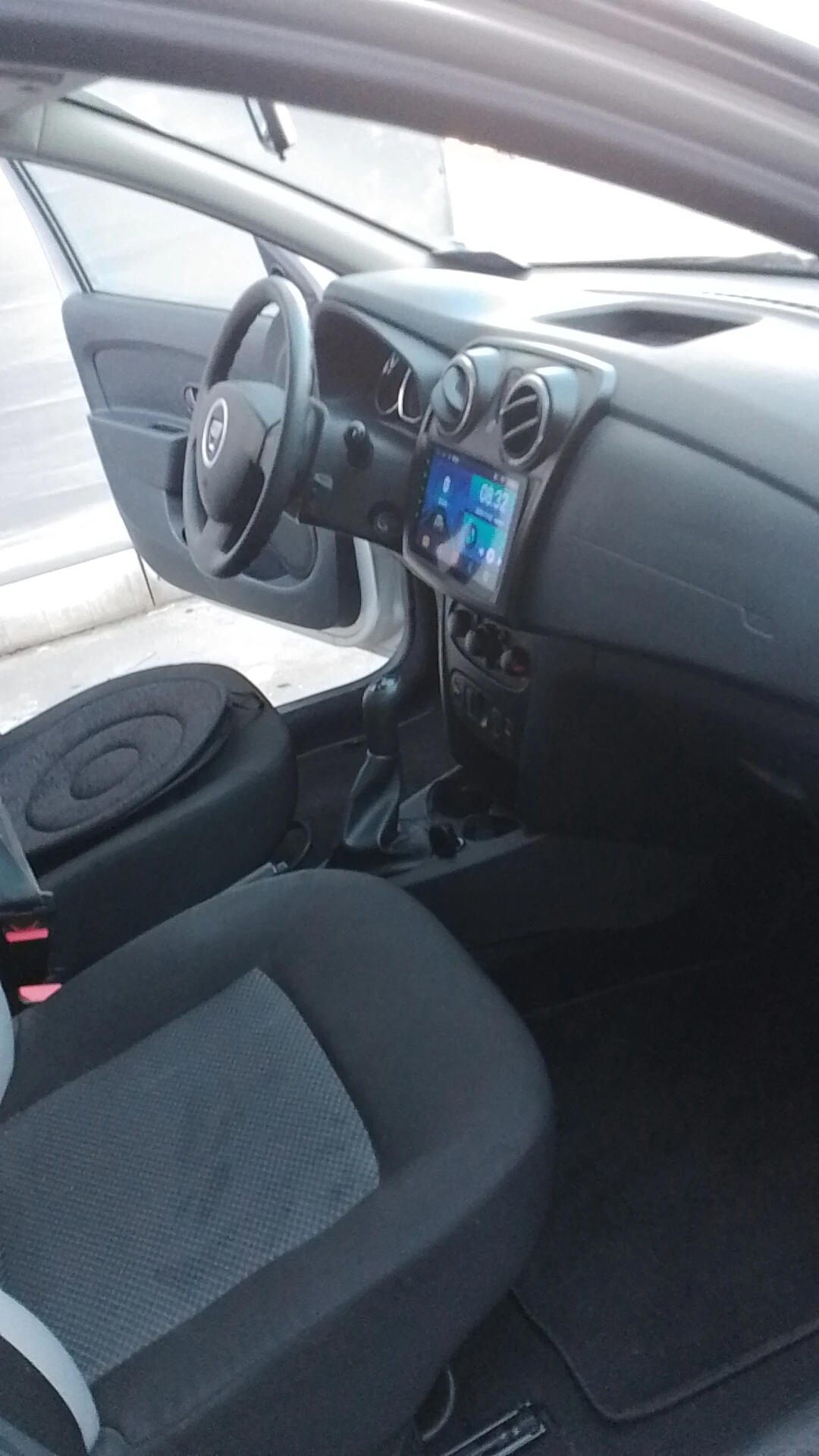 Dacia Sandero 1.2  , navi , kamera | Mobile.bg   13