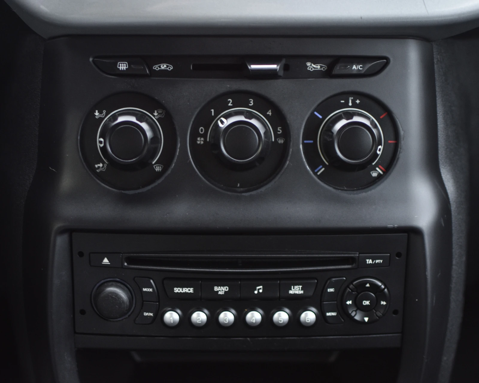 Citroen DS3 1.4i | Mobile.bg   13