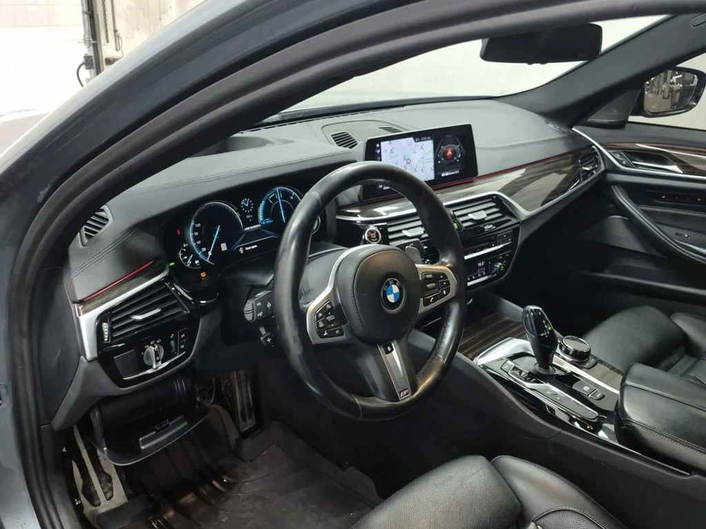 BMW 550 XDRIVE * CARFAX * БЕЗ ПЪРВОНАЧАЛНА ВНОСКА - изображение 10