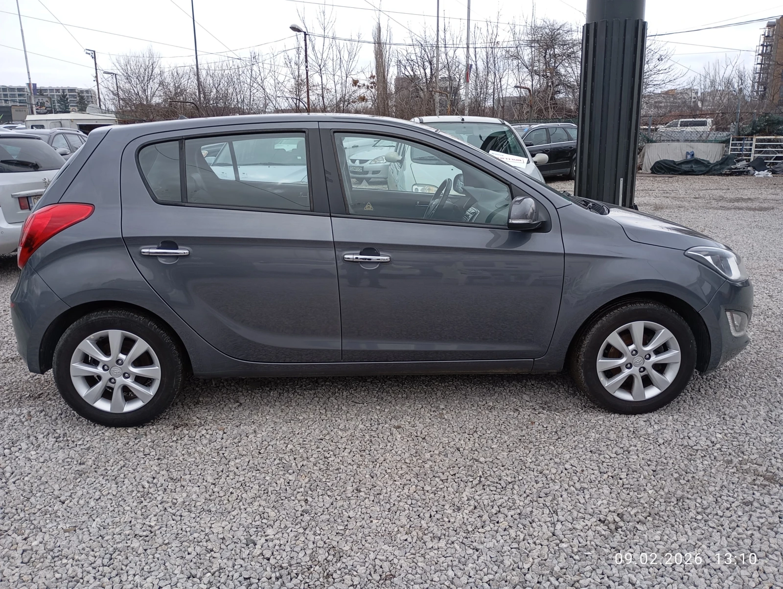 Hyundai I20 1.4i LUX - изображение 6