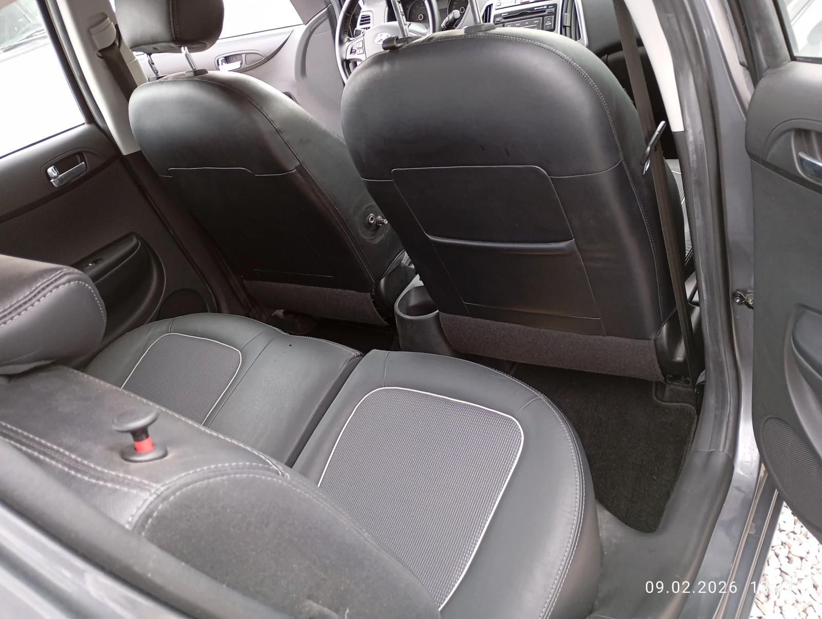 Hyundai I20 1.4i LUX | Mobile.bg � ����������� 15