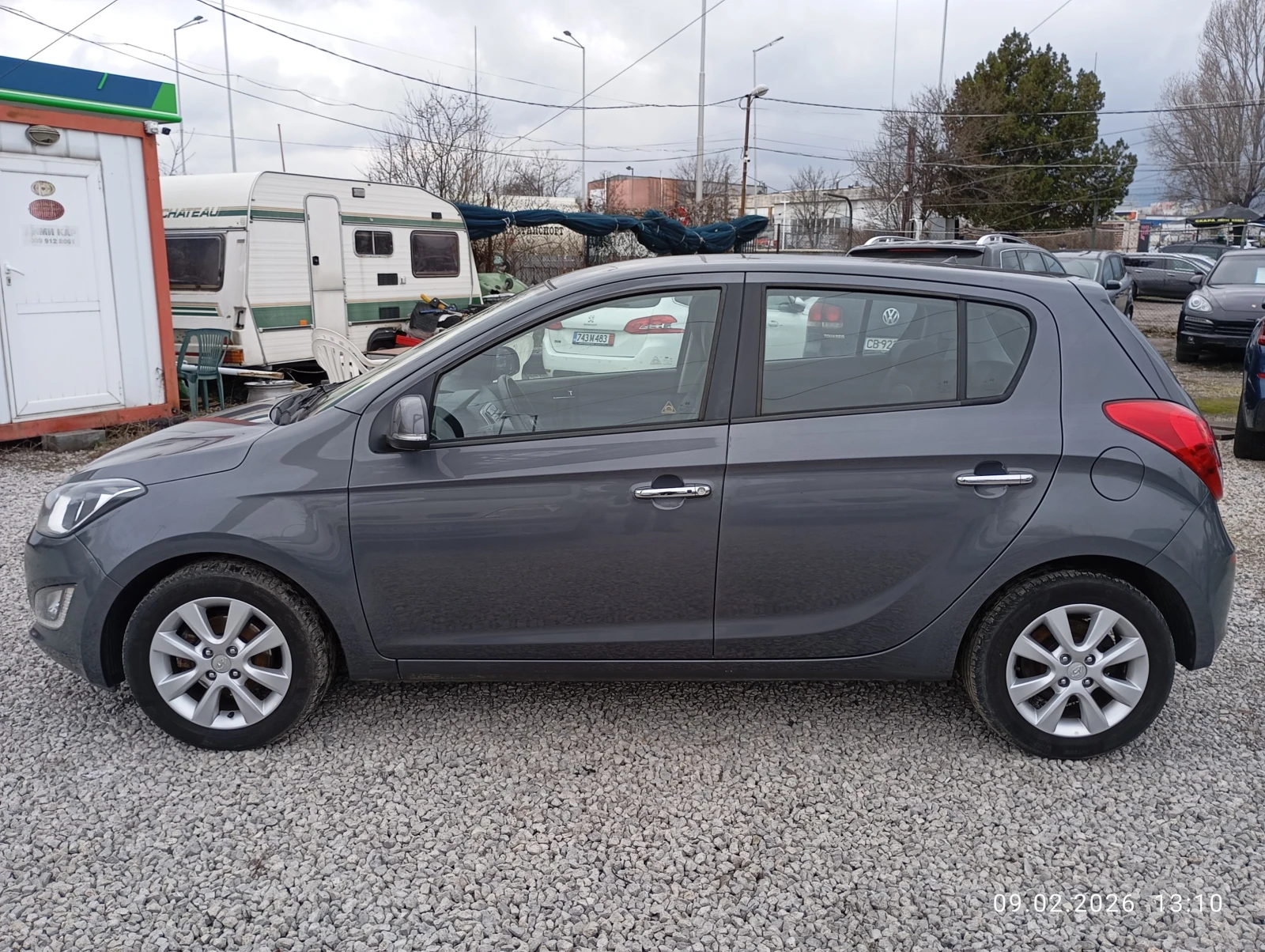 Hyundai I20 1.4i LUX - изображение 2