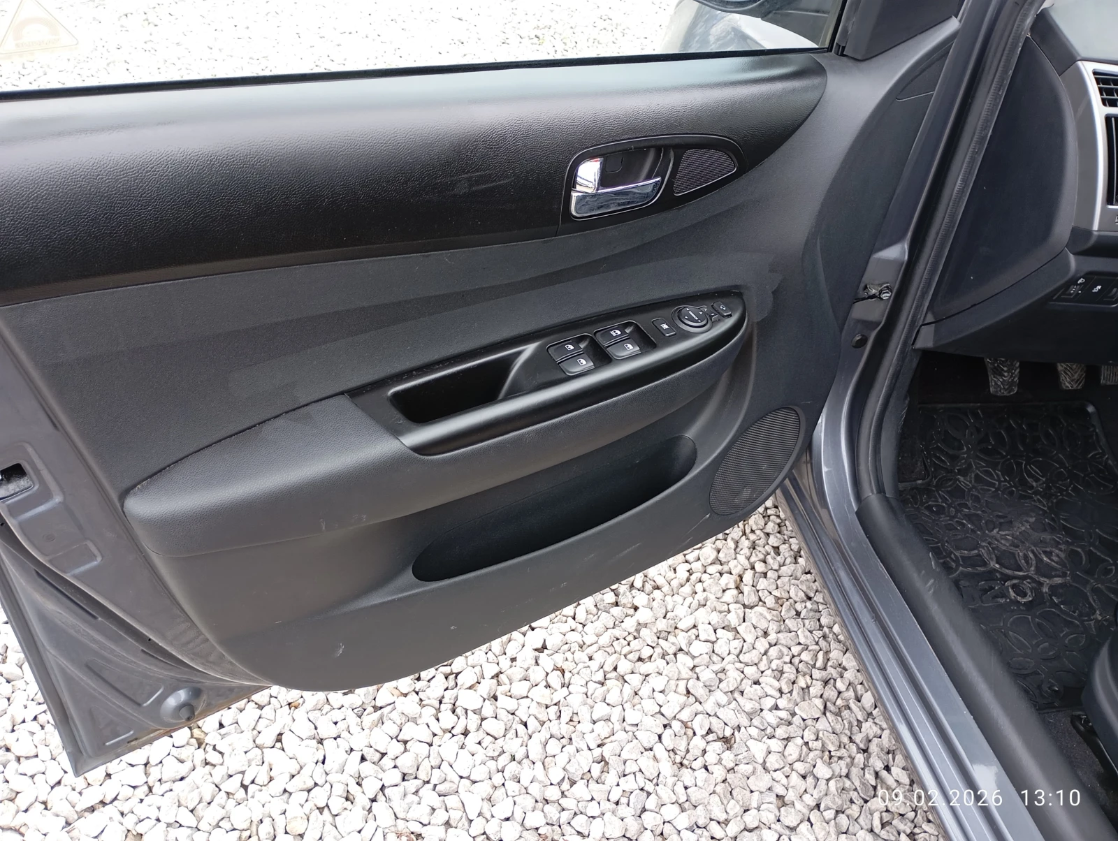 Hyundai I20 1.4i LUX | Mobile.bg � ����������� 11