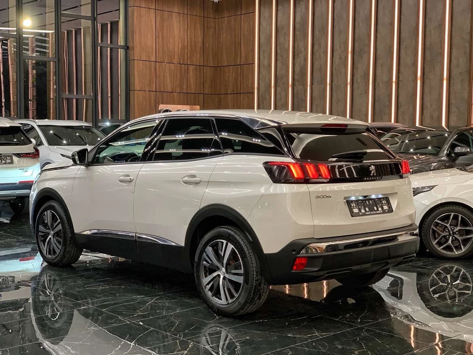 Peugeot 3008 ALLURE - изображение 5