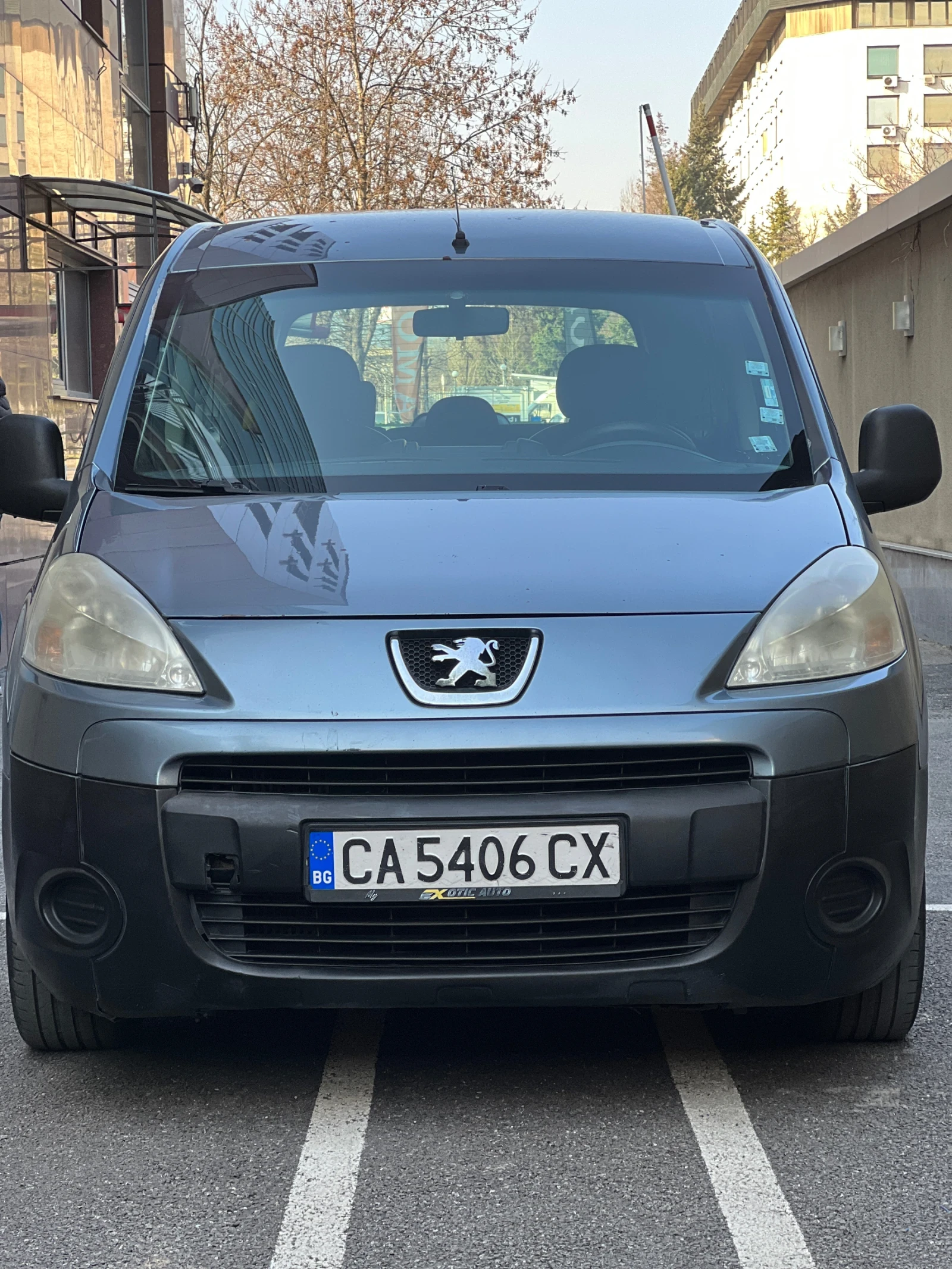 Peugeot Partner 1.6 HDI, снимка 5 - Автомобили и джипове - 53855108