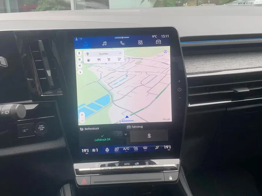 Renault Austral TECHNO/158HP/MHEV/CAM/NAVI/CPLAY/LED/DIGI/140q, снимка 10 - Автомобили и джипове - 54133733