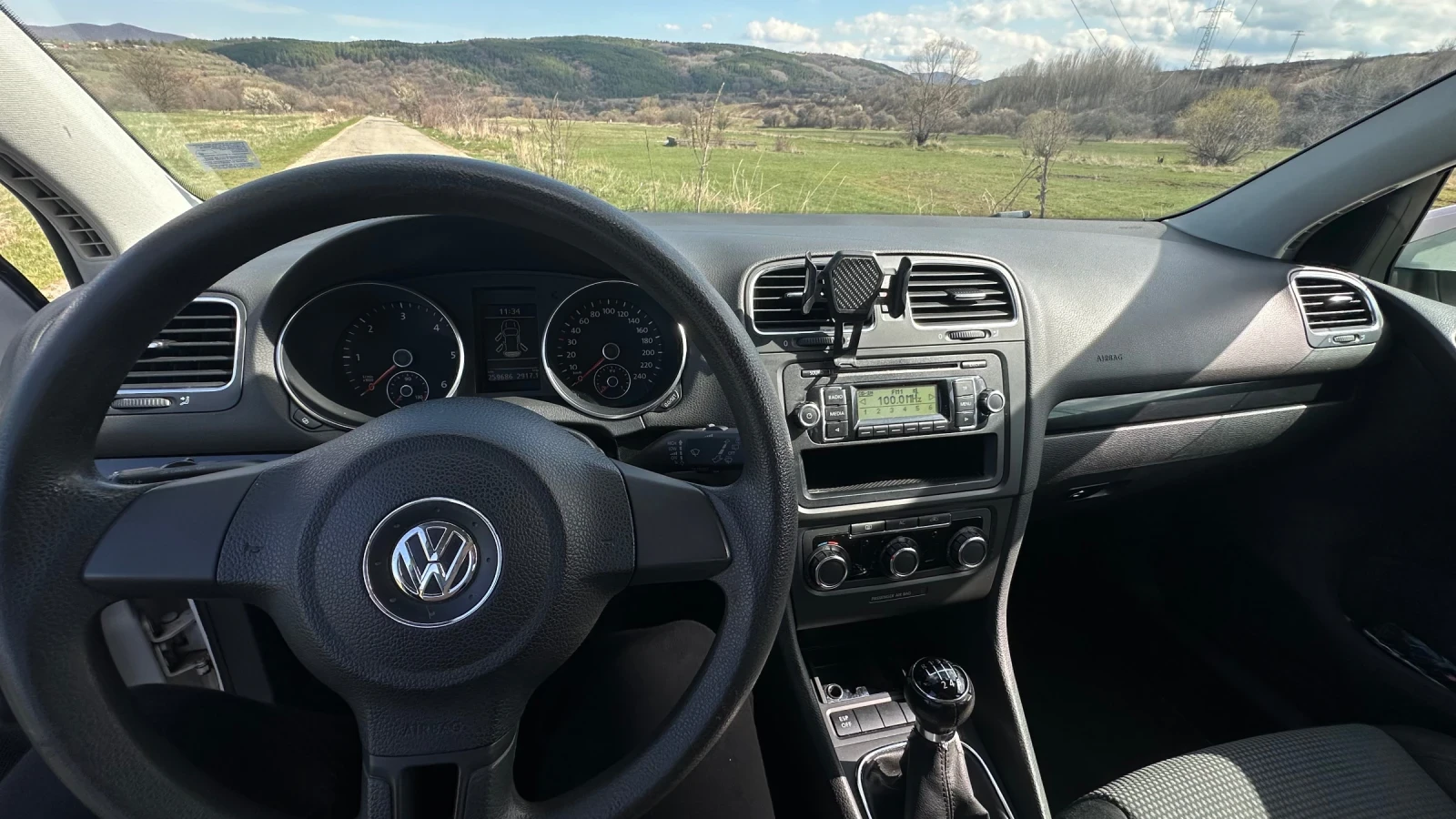 VW Golf, снимка 14 - Автомобили и джипове - 54174895