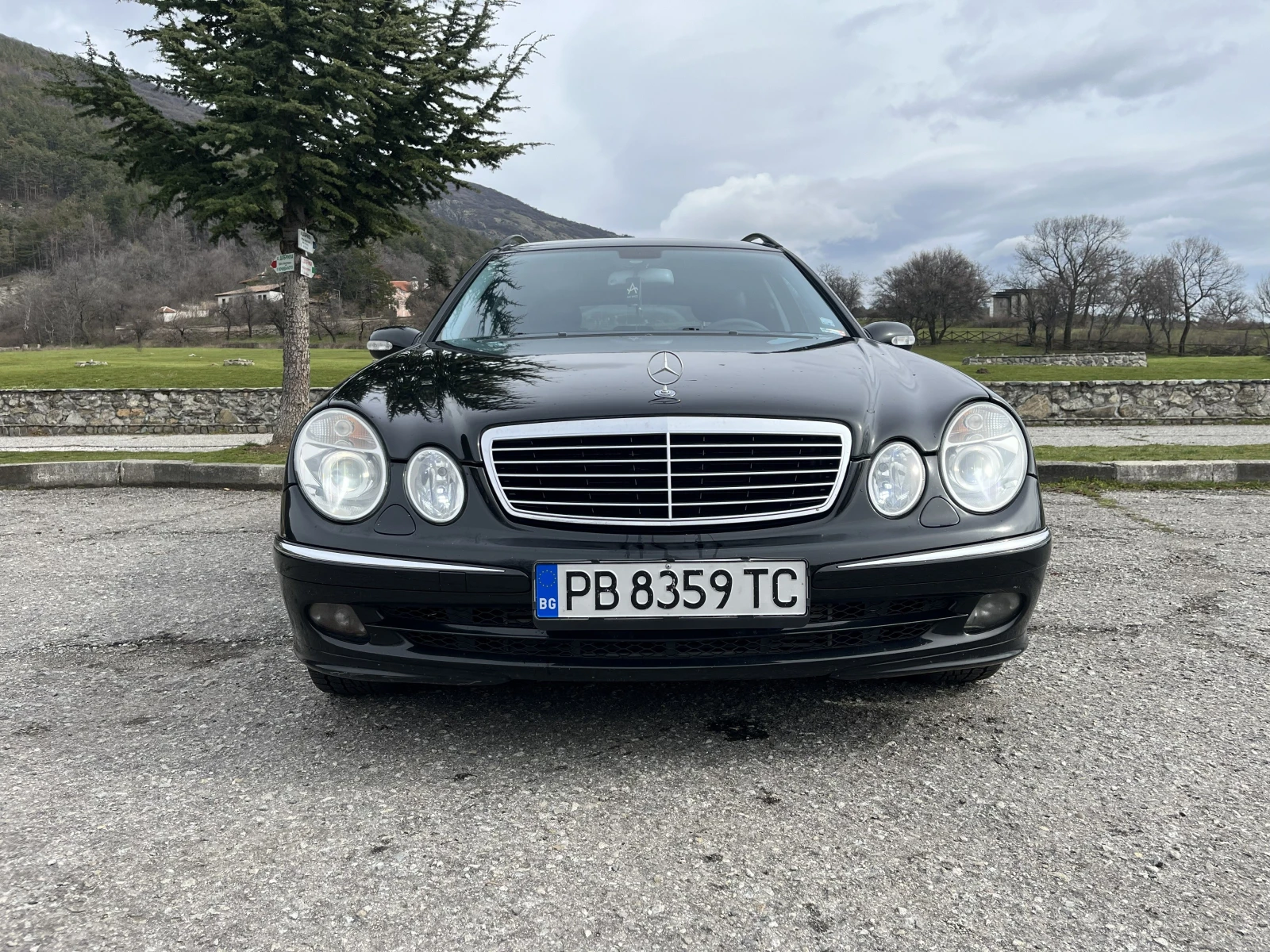 Mercedes-Benz E 280 Avantgarde, снимка 5 - Автомобили и джипове - 54496008