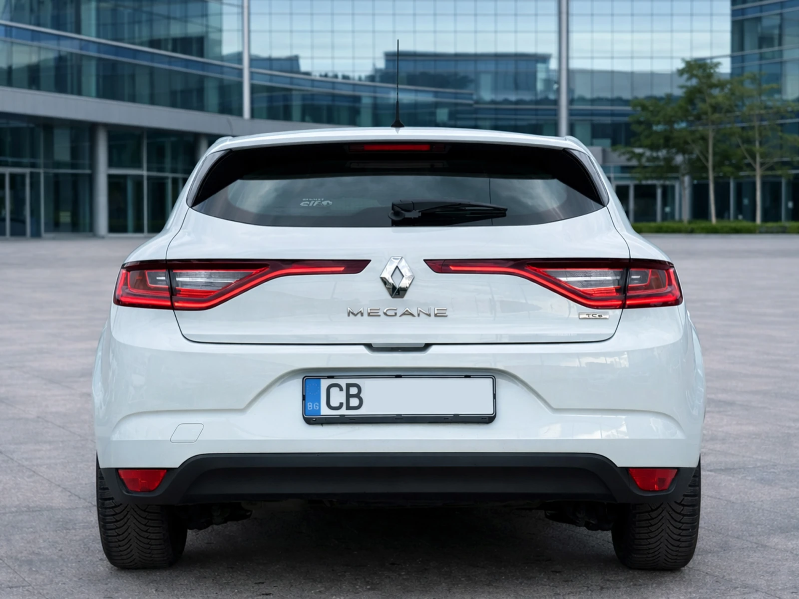 Renault Megane 1.4 TCE, снимка 5 - Автомобили и джипове - 54641085