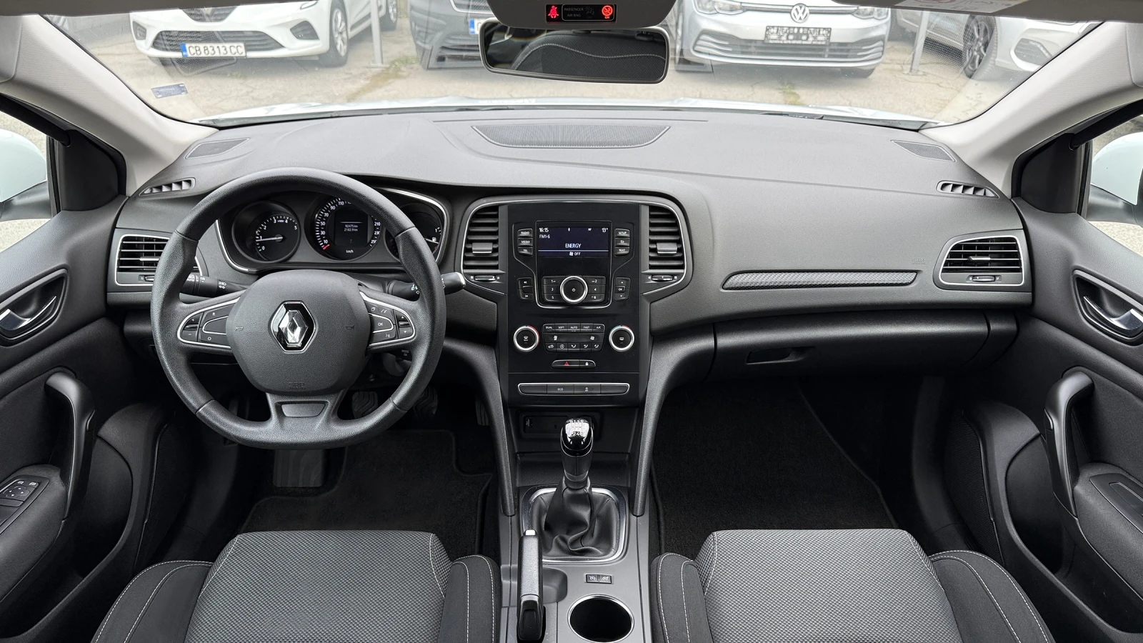 Renault Megane 1.4 TCE, снимка 7 - Автомобили и джипове - 54641085