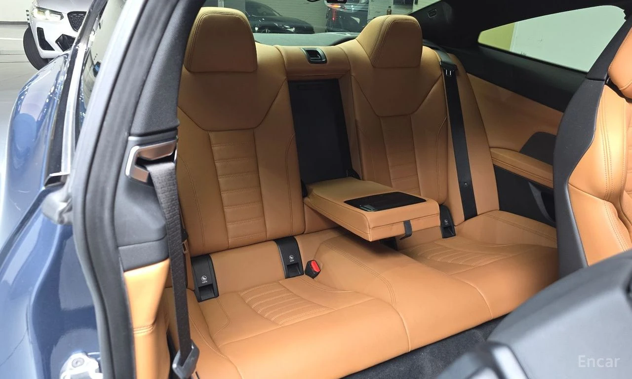 BMW 440 i xDrive* HARMAN KARDON* 360 CAM* ХЕДЪП* DISTRONIC, снимка 16 - Автомобили и джипове - 54720637