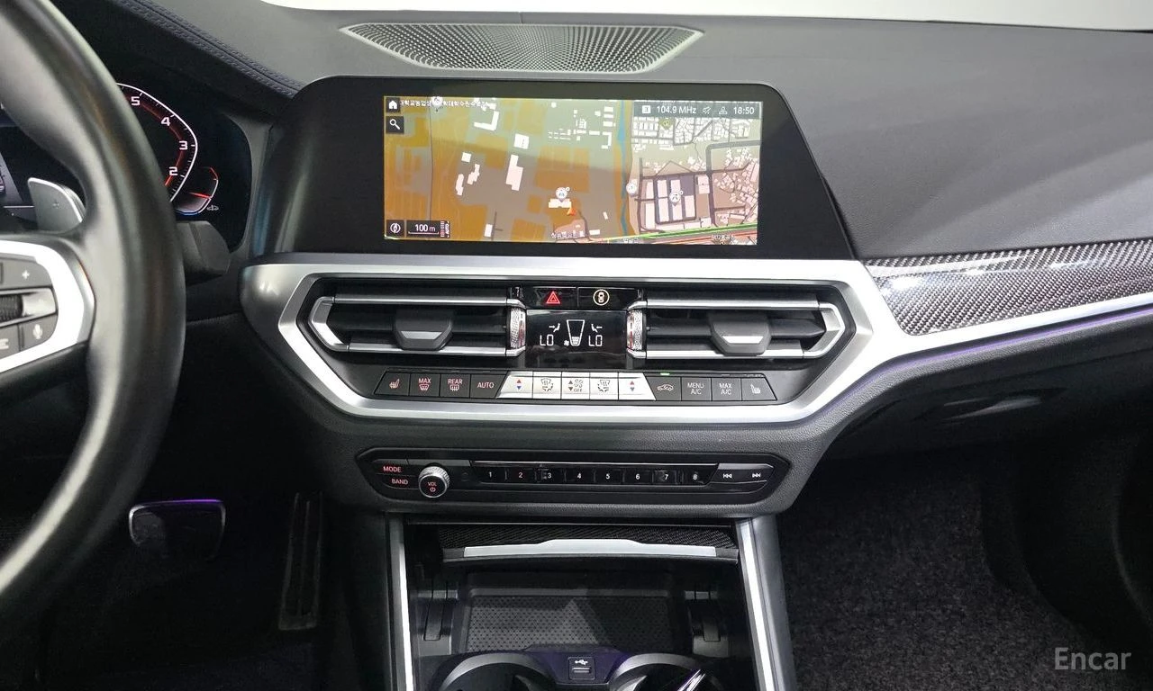 BMW 340 HARMON* KARDON* ХЕДЪП* ДИСТРОНИК* 360КАМЕРА* , снимка 8 - Автомобили и джипове - 55391246