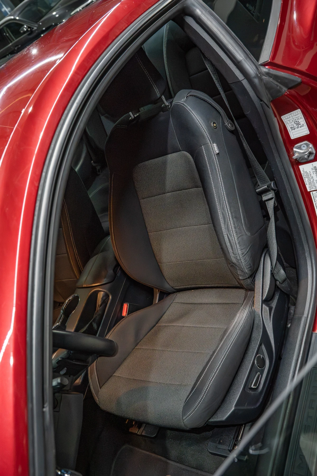 Ford Mustang 3.7i , снимка 14 - Автомобили и джипове - 55434580