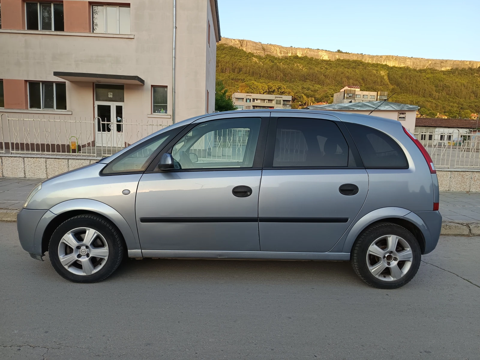 Opel Meriva Z16XE, снимка 2 - Автомобили и джипове - 55603592