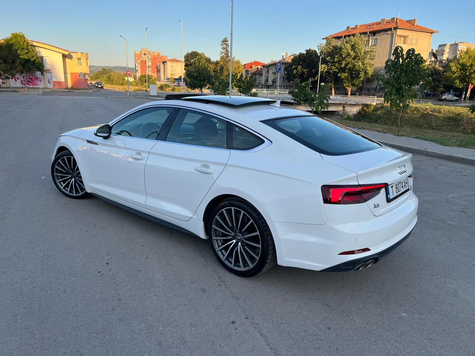 Audi A5 40TDI/FULL S-LINE/PANORAMA/VIRTUAL/QUATTRO/LED, снимка 5 - Автомобили и джипове - 56114183