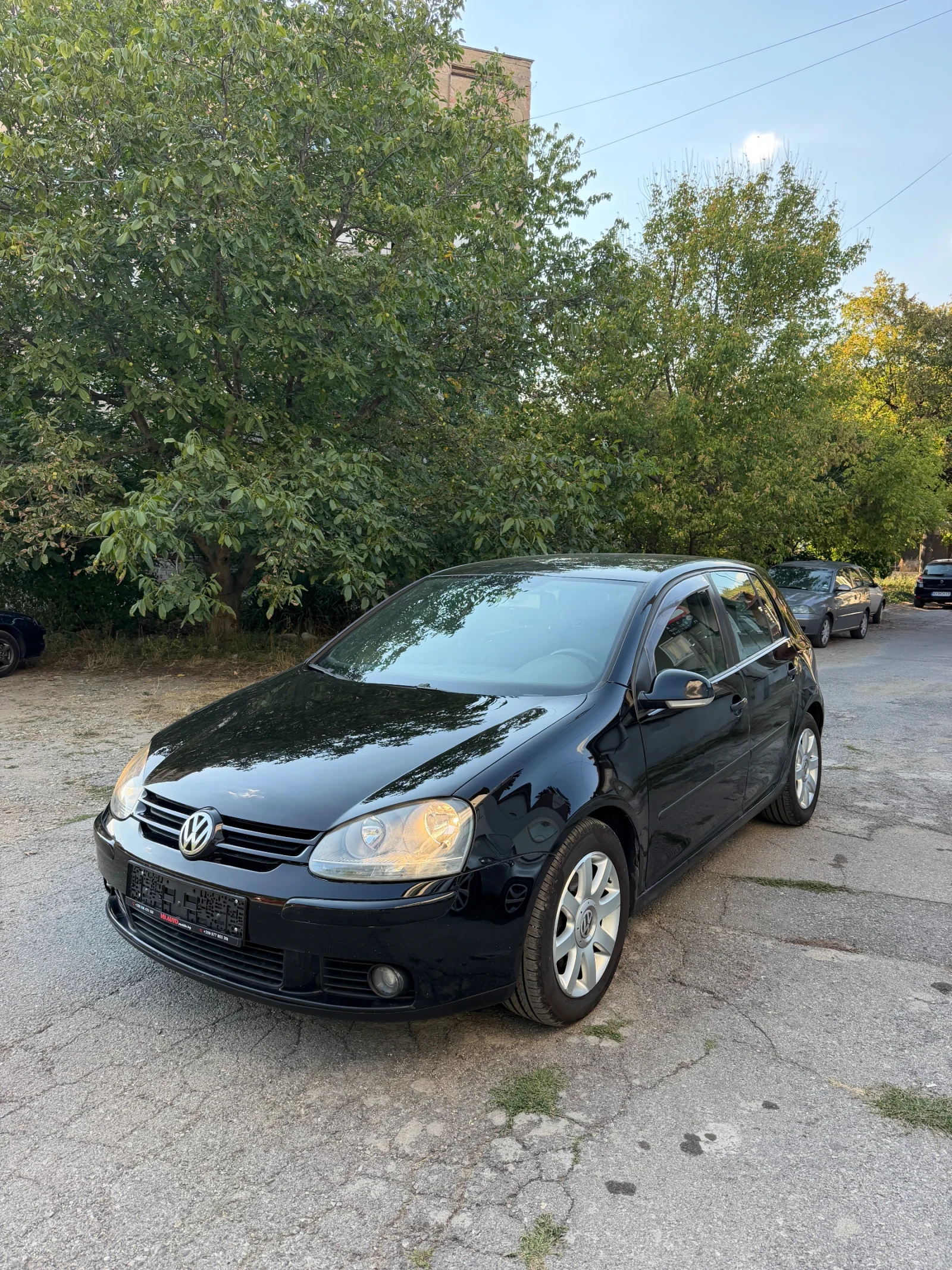 VW Golf 1.9tdi, снимка 2 - Автомобили и джипове - 56143217