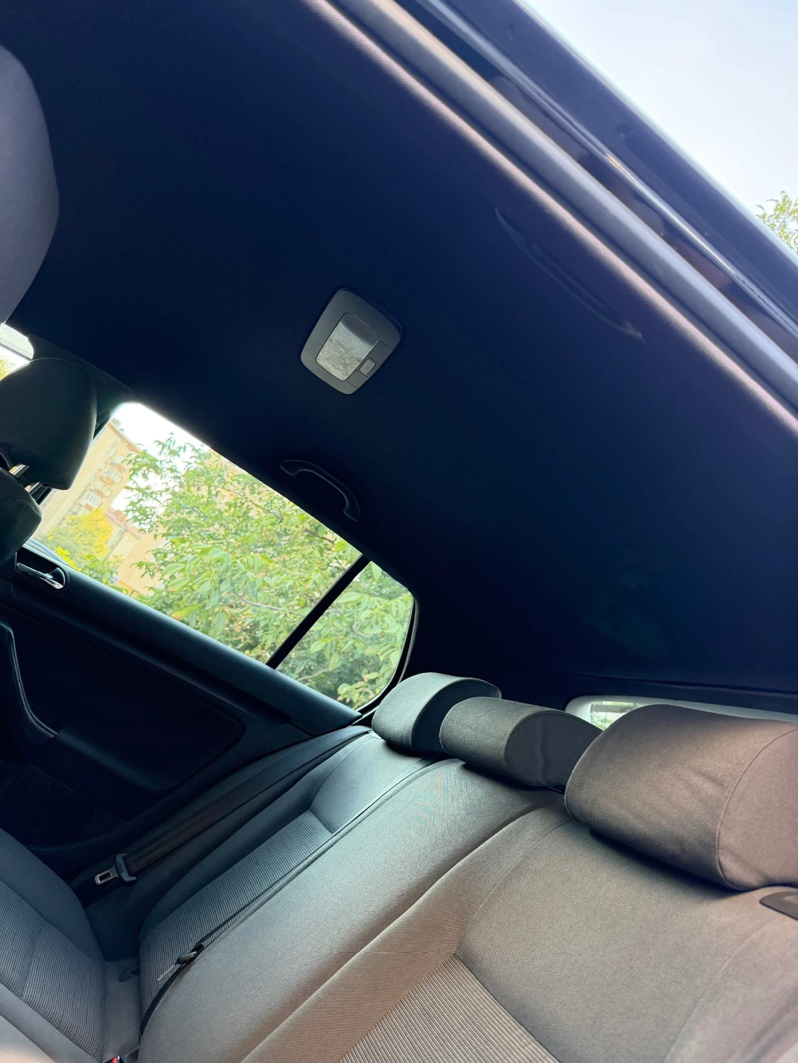 VW Golf 1.9tdi, снимка 8 - Автомобили и джипове - 56143217