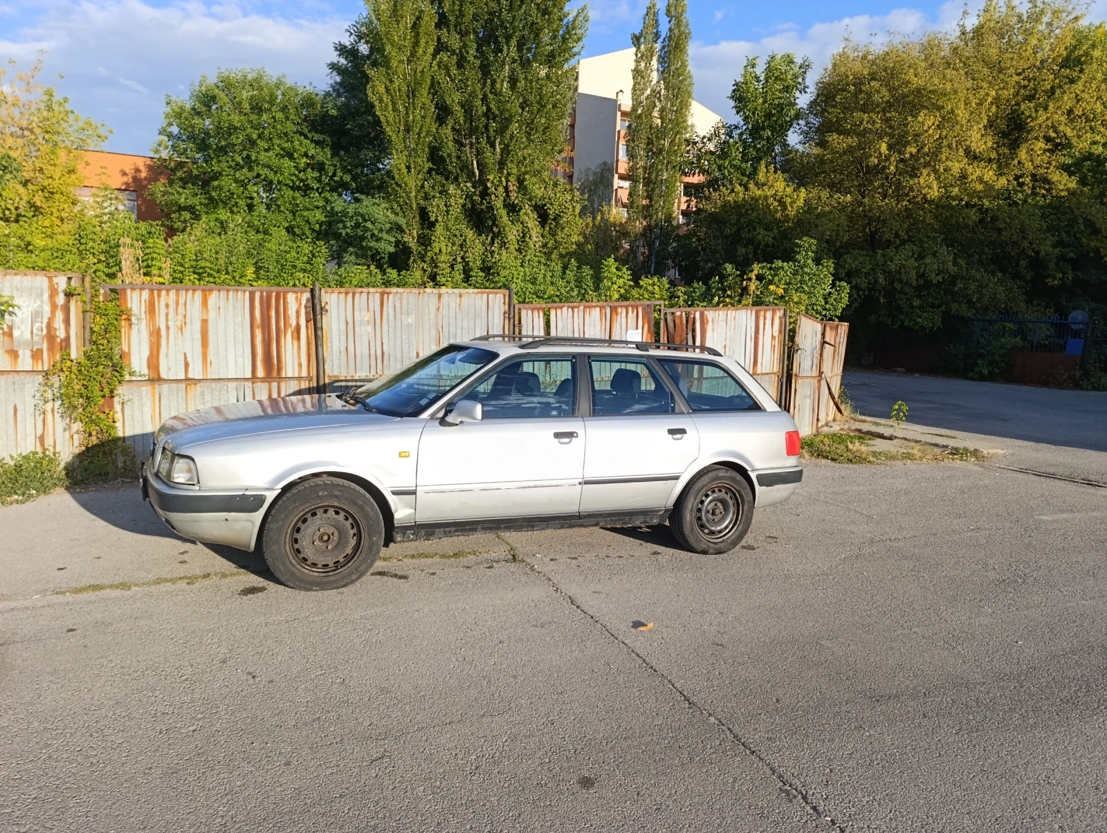 Audi 80, снимка 2 - Автомобили и джипове - 56184891