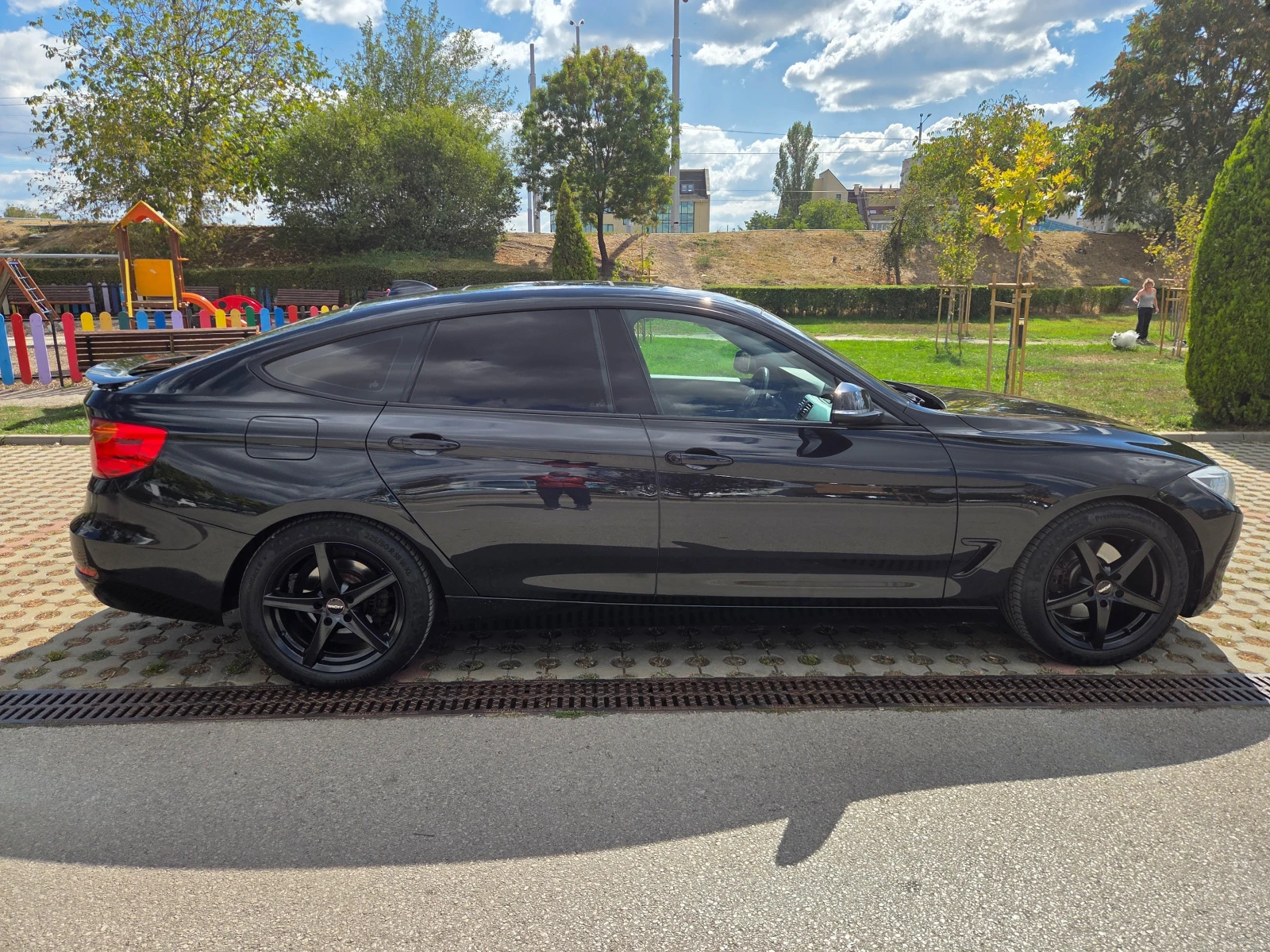 BMW 325 GT panorama , снимка 6 - Автомобили и джипове - 56256662