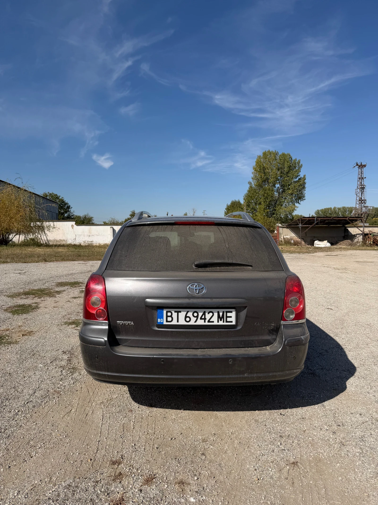 Toyota Avensis, снимка 4 - Автомобили и джипове - 56372362