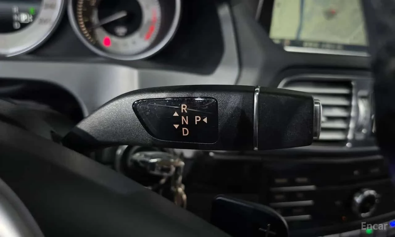 Mercedes-Benz E 400 * E400 Cabriolet * , снимка 9 - Автомобили и джипове - 56594785