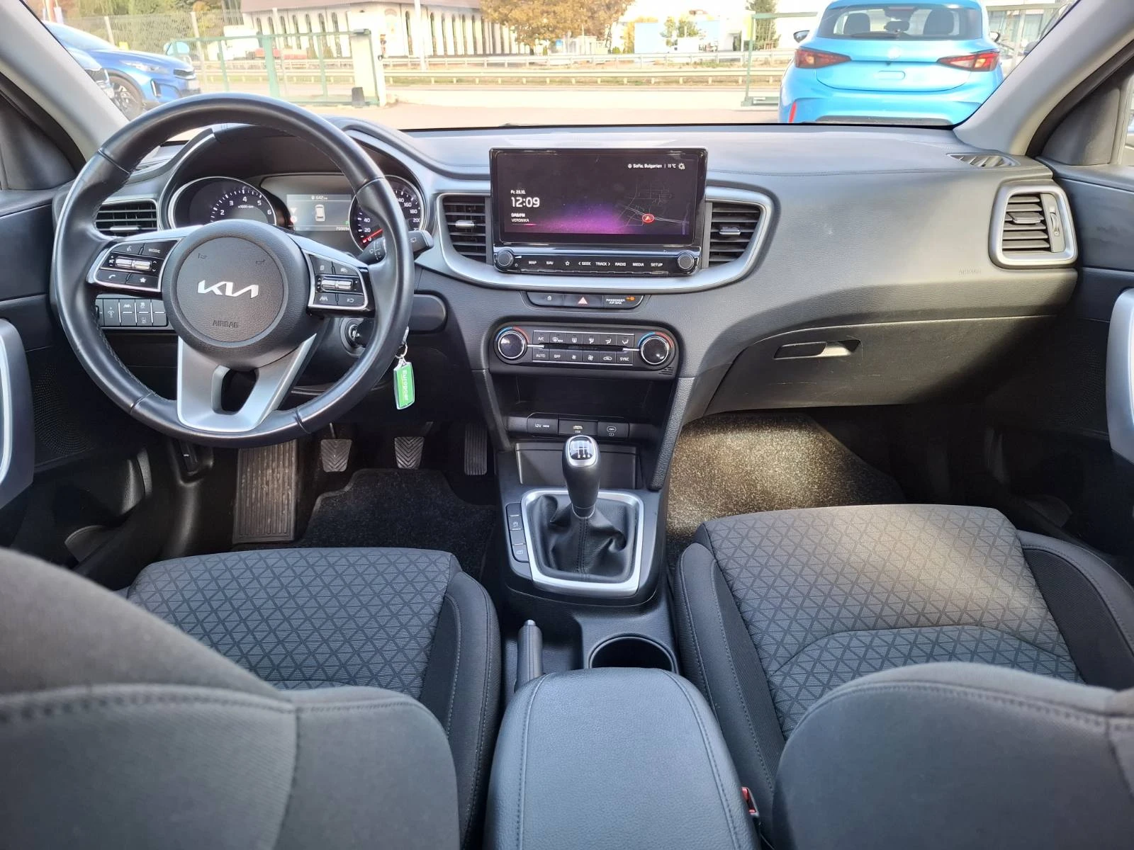 Kia Ceed SW 1.5T �������� | Mobile.bg � ����������� 7
