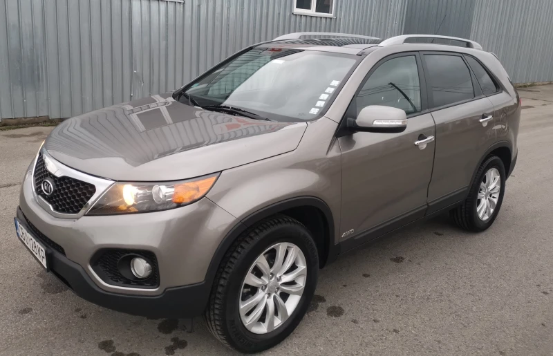 Kia Sorento 4х4. Панорама. Авто. , снимка 1 - Автомобили и джипове - 47209650