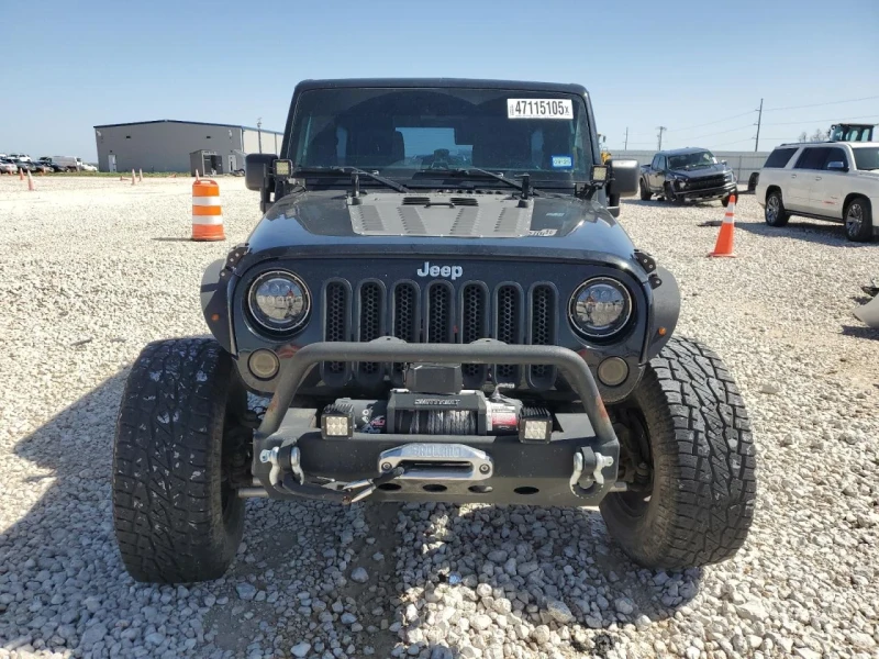 Jeep Wrangler, снимка 2 - Автомобили и джипове - 49545504