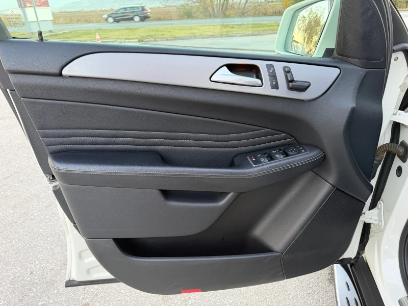 Mercedes-Benz ML 350 CDI-AMG-NAVI-SPORT-КОЖА-4 MATIC, снимка 10 - Автомобили и джипове - 52389339